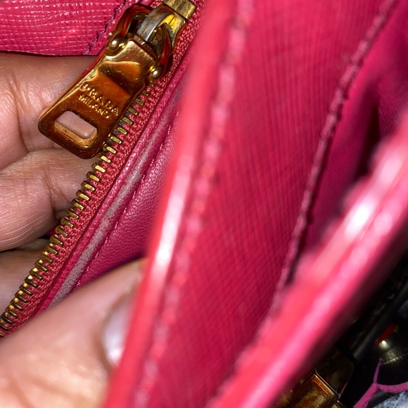 Prada saffiano bag - Picture 11 of 13